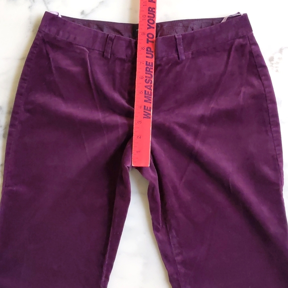 NWOT. The Limited Drew Fit Cotton and Spandex Corduroy Flare Leg Jean. - Picture 3 of 6